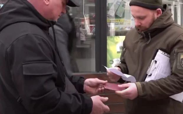 Фото без опису