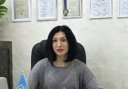 Адвокат Ірина Петрунько вітає буковинців з Днем Конституції України