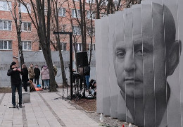 У Чернівцях відкрили пам'ятник Героям Небесної Сотні