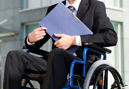 На Буковині за сприяння служби зайнятості роботою забезпечені 147 осіб з інвалідністю
