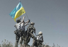 Сьогодні - День Збройних сил України. Щиро вітаємо Вас, дорогі наші захисники і захисниці!