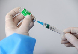 Бустерну дозу вакцини можна буде отримати в січні – Радуцький