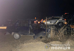 У Берегометі в результаті ДТП загинув водій легковика. У селі Кам’янка ще один буковинець перекинувся на авто і покалічився