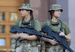 Військовий облік для жінок. Список професій істотно скорочують: хто залишиться