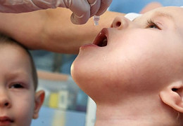 В Україні виявили другий випадок поліомієліту. На Буковині дітей позапланово вакцинуватимуть від недуги