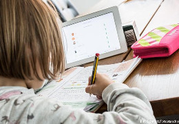 У школах Чернівців планують відновити онлайн-навчання: збирають дані про кількість учнів та вчителів