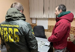 Понад 200 тисяч гривень: Упродовж березня на Буковині 7 особам повідомлено про підозру у наданні хабара за незаконний перетин держкордону