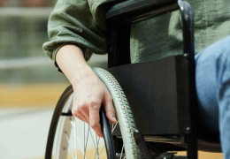 Уряд спростив перетин кордону для окремих категорій людей з інвалідністю і їхніх супроводжуючих