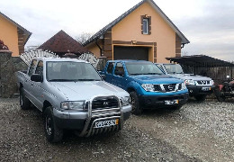 Жителі Веренчанської громади придбали чотири позашляховики для потреб Збройних Сил України