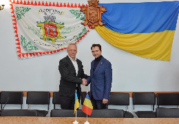 Клічук зустрівся із депутатом румунського Парламенту та волонтерами, які створили волонтерський штаб з допомоги Україні у Бухаресті