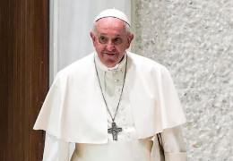 Папа римський: Патріарх Кирило 20 хвилин обґрунтовував мені війну з картою в руках