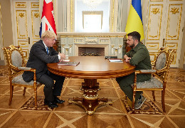 Джонсон запропонував Зеленському програму підготовки українських військових у Великій Британії: 10 тисяч воїнів кожні 120 днів