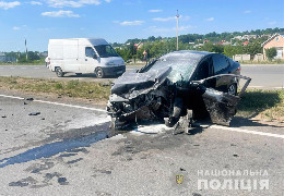 На трасі "Чернівці - Житомир" біля Магали в аварії травмувалося двоє людей