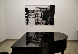 У Чернівецькому Центрі культури Вернісаж відкрилася виставка TRIBUNAL відомої фотомисткині Віри Бланш