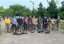 "Їздили на мотоциклах біля кордону з Румунією": На Буковині затримали 9 байкерів, вісьмом з них вручили повістки