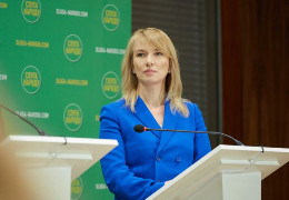 Олена Шуляк зупинила рішення стосовно зборів Чернівецької облорганізації партії