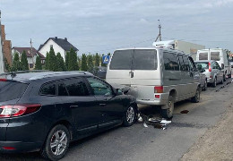 На вулиці Лук'яновича у Чернівцях одразу п'ять авто потрапили в аварію