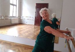 85-річна чернівчанка Неля Зеленцова: «Без танців я жити не зможу!»