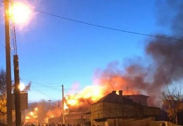 Карма в дії - в Іркутську впав на житловий будинок і розбився військовий літак Су-30. Пілоти загинули