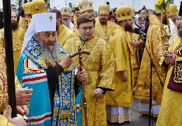 Під санкції потрапили ще сім священників МП. Серед них - митрополит Чернівецький і Буковинський Мелетій