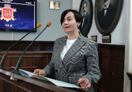 У Чернівецькій міськраді нова депутатка від фракції "Єдина Альтернатива" Катерина Гуменна