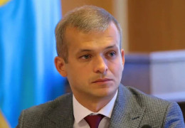 Відкат 400 тисяч доларів на генераторах: НАБУ затримало заступника міністра розвитку громад Василя Лозинського