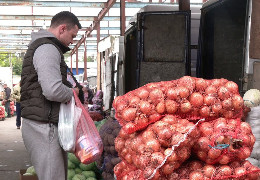 Як цибуля стала найдефіцитнішим овочем у світі, і чи коштуватиме вона в Україні 200 грн за кіло