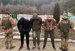 Прикордонники Буковини затримали 14 ухилянтів, які хотіли втекти до Румунії та Молдови