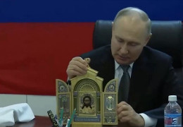 Путін привіз окупантам на фронт «страшну зброю»