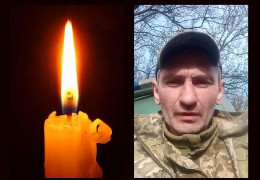 На війні з рашистами загинув житель села Чуньків Кадубовецької громади, військовий медик Роман Бабич