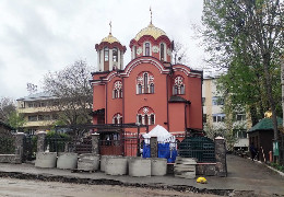 Депутати міськради відмовилися продовжувати оренду Московському патріархату з будівництва церкви на території Центральної міської лікарні
