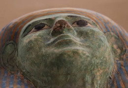 У Єгипті знайшли нові стародавні майстерні з бальзамування тіл та гробниці з артефактами