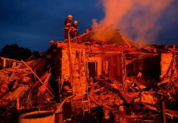 Нічна ракетна атака на Україну: є загиблі, на Житомирщині пошкоджено 30 будинків, в Умані знищили промисловий об"єкт