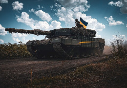 Контрнаступ сповільнився. Україна змінила тактику через значні втрати техніки — New York Times