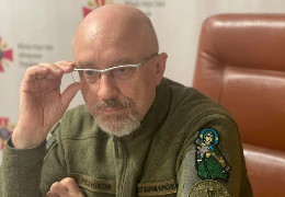 Зеленський готовий звільнити міністра оборони Резнікова, але поки не знає, ким його замінити - Forbes