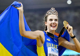 Ярослава Магучіх вперше стала чемпіонкою світу зі стрибків у висоту!