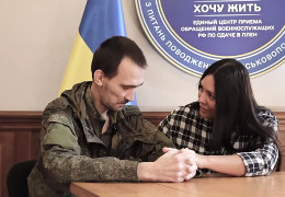 Дружина російського військовополоненого приїхала до України за чоловіком. Окупант був шокований