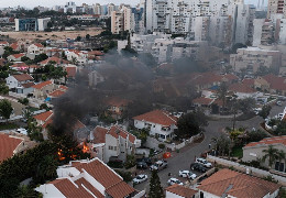 Масований ракетний обстріл і проникнення бойовиків: ХАМАС атакував Ізраїль, почалася війна