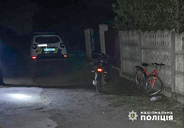 На Буковині сталося дві ДТП: постраждали малолітня велосипедистка і мотоцикліст