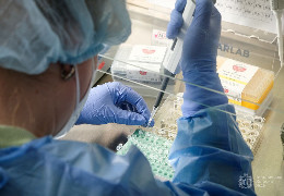 На Буковині виявили новий штам коронавірусу "ЕРІС": захворіли четверо людей