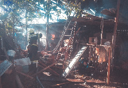 Гасили пожежу й знайшли мертвого чоловіка: рятувальники розповіли про сім пожеж за одну добу на Буковині