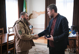 Воїна буковинця Василя Паламарюка нагородили почесною відзнакою «За заслуги перед Буковиною»