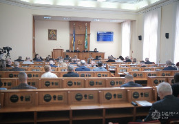 Чернівецька обласна рада провела останню у цьому році сесію: не обійшлося без сенсаційних та важливих рішень