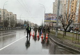 В Оболонському ТЦК Києва заявили, що шукають по району ворожих диверсантів