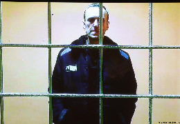 Навальний помер (або його вбили) у російській в'язниці. Що сказав про це Зеленський