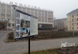 Чинуш розширяє свій бізнес: будує біля готелю "Буковина" бювет з навісом і штучною водоймою