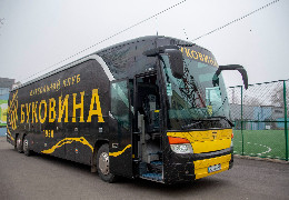 Футбольний клуб «Буковина» тепер має новий автобус