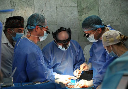 На Буковині вперше здійснили трансплантацію серця. Серце 44-річної жінки пересадили 45-річному пацієнту зі Львова