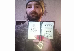 Захисника з Банилівської громади Олександра Вітрового нагородили "Золотим хрестом"від Головкома ЗСУ