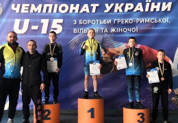 Буковинці здобули три бронзи на Чемпіонаті України з вільної боротьби